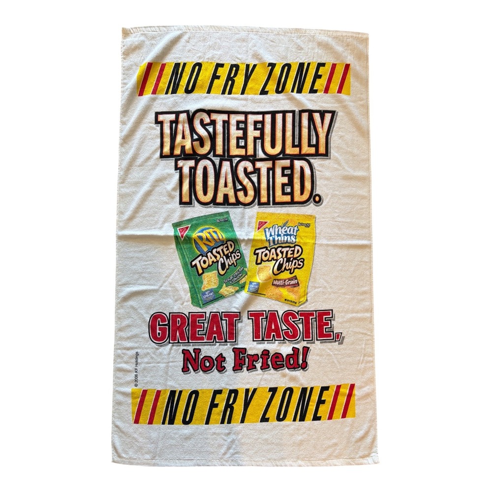 Vtg 2006 Nabisco No Fry Zone Beach Towel Ritz Wheat Thins Toasted Chips 36x61